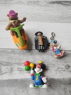 Vintage Toy Lot Mcdonalds Mickey Mouse Yogi Bear Lot Of 4